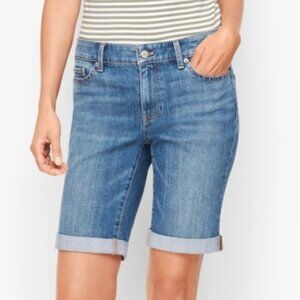 Talbots Flawless Girlfriend Short Size 10 Light Blue